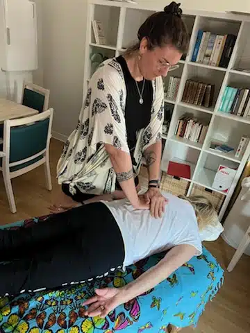 Photo numéro 8 de la galerie de Laura Corduan : Praticien en shiatsu à Roquebrune-sur-Argens. Prendre RDV